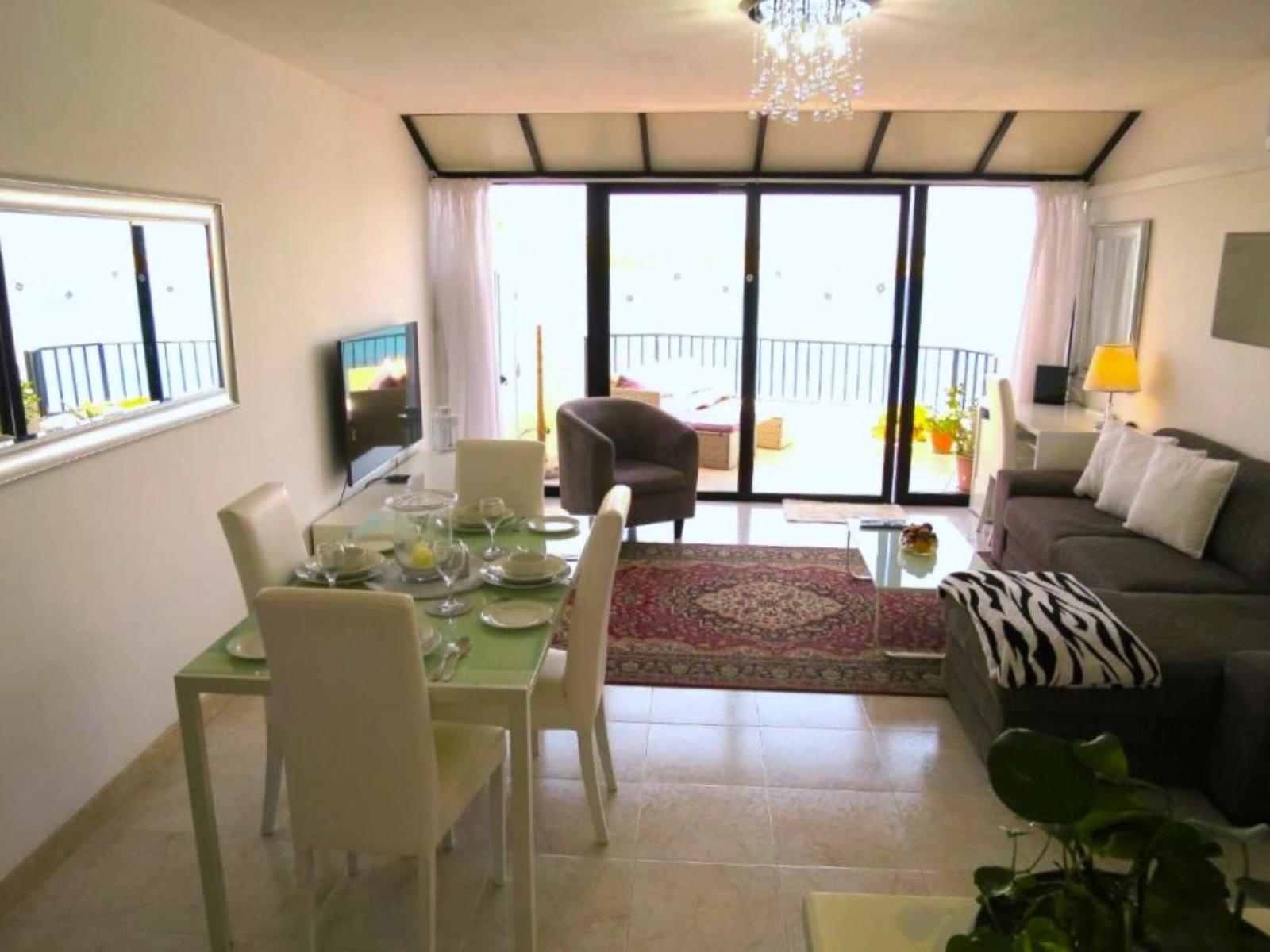 Seafront Apartment Terrace, Lounger & Panoramic Ocean Views Mellieha Quarto foto